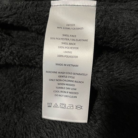 TUMI Soft Shell Sherpa Lined Jacket Mens
Size L Green & Black - Picture 5 of 7